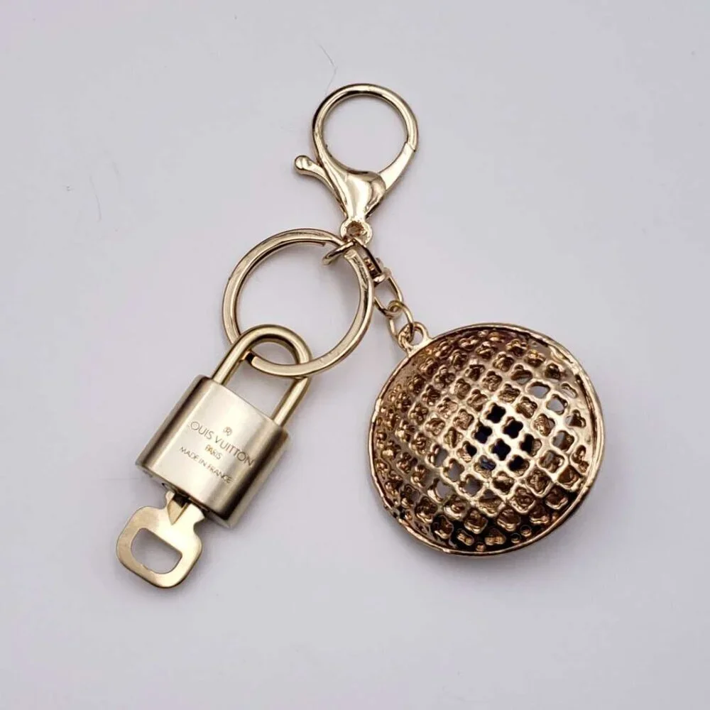LV Authentic Gold Padlock 🔒 Key Set w/ Unbranded Evil Eye Keychain Charm